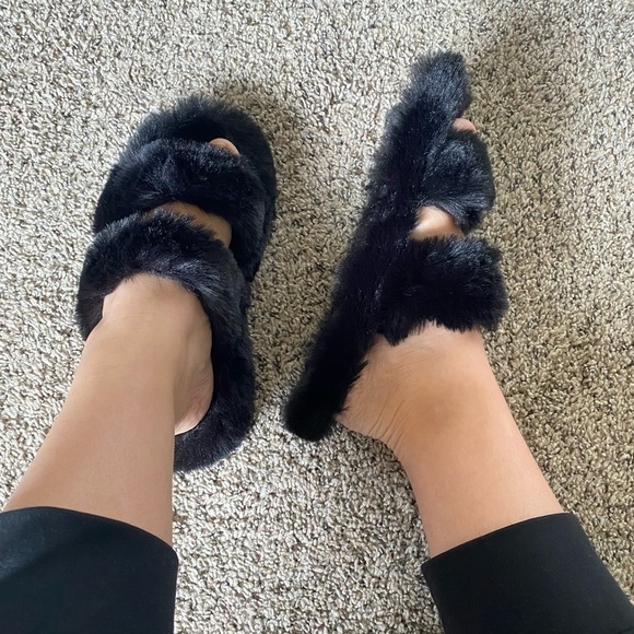 Fluffy Double Band  Peep Toe Slippers NWOT - Picture 4 of 4